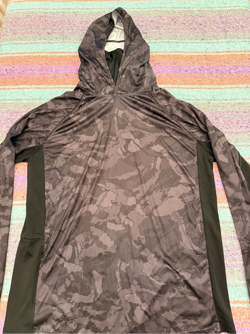 COOrun Hooded Performance Fishing Shirt Gray Camo Long Sleeve Size L